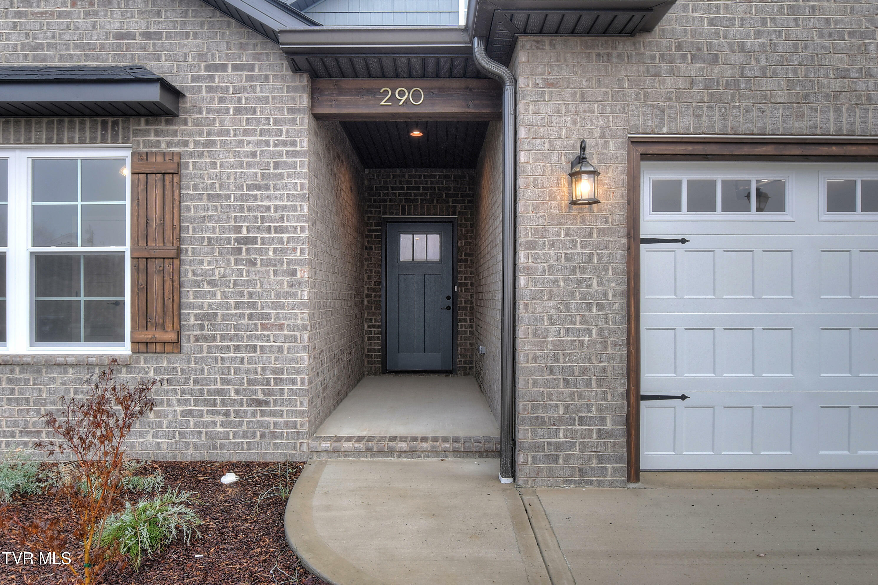 Property Photo:  290 Dry Kiln Court  TN 37615 