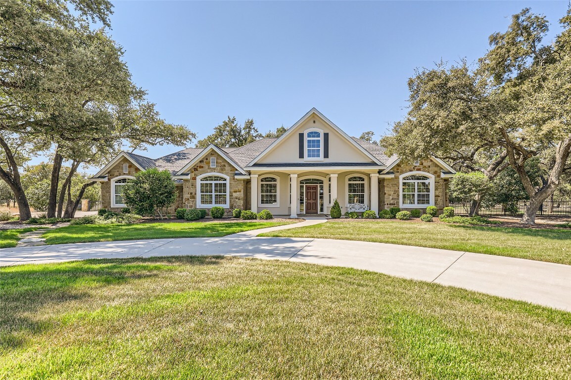 Property Photo:  103 River Chase Boulevard  TX 78728 