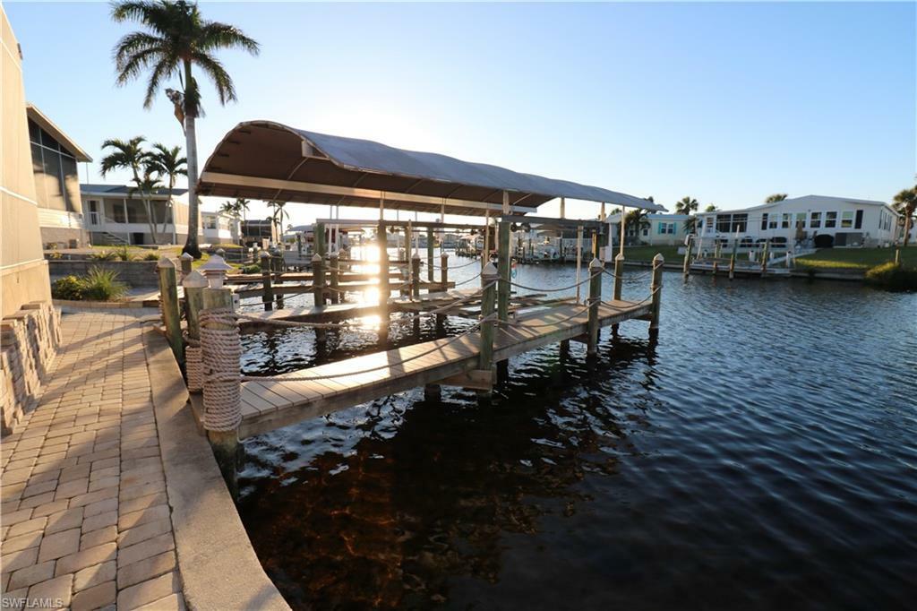 Property Photo:  17630 Canal Cove Ct  FL 33931 