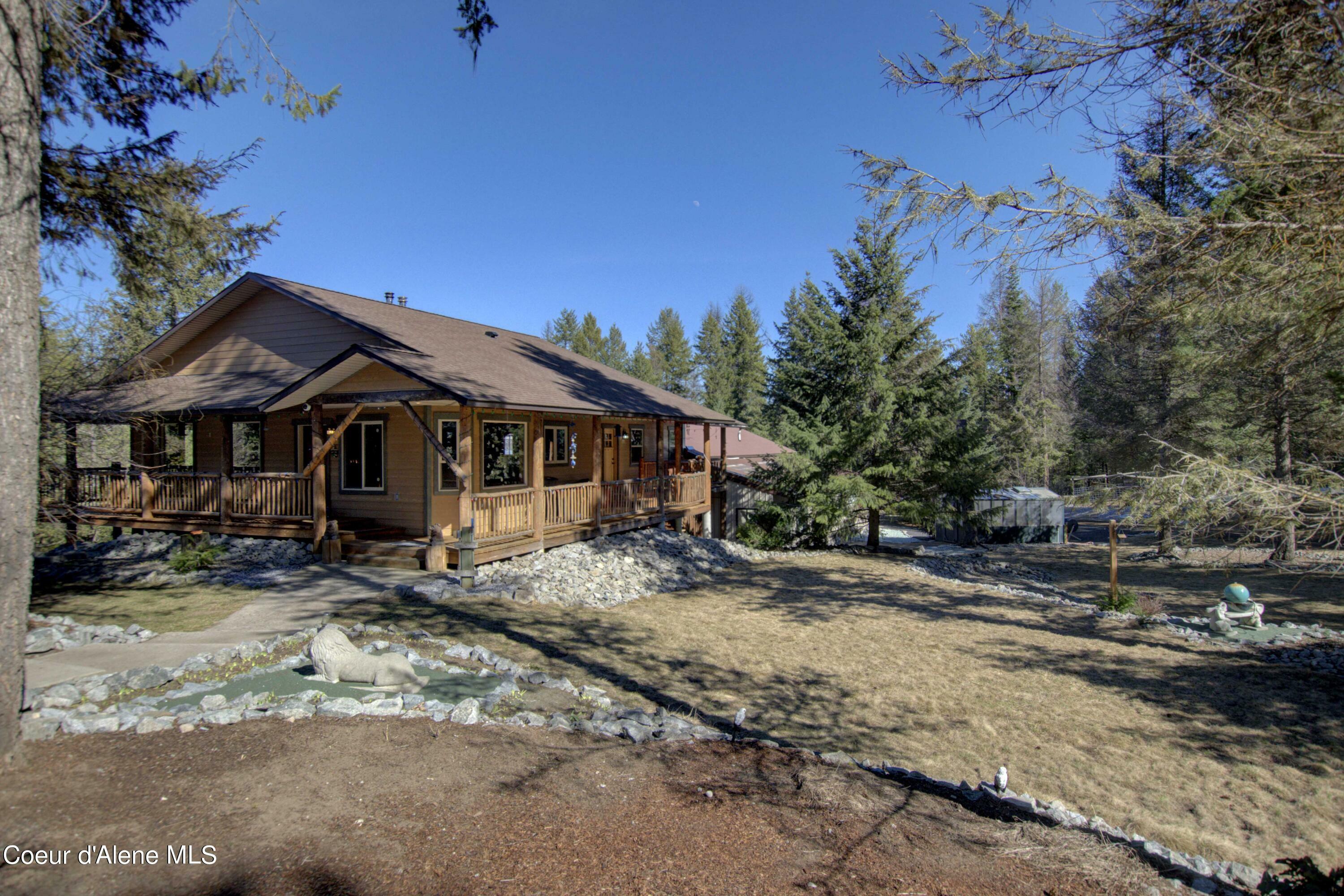 Property Photo:  36515 Highway 41  ID 83822 