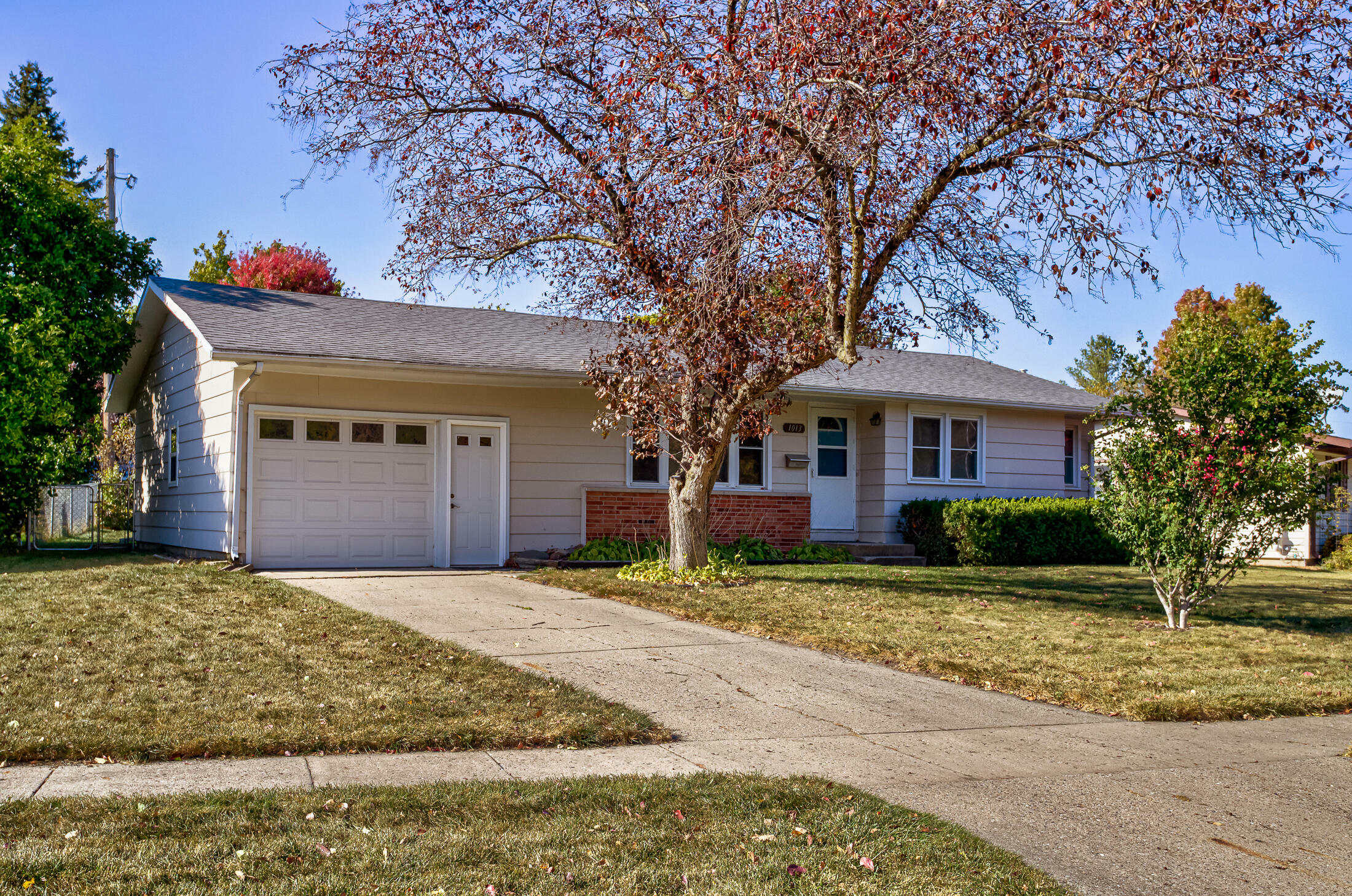 Property Photo:  1013 Yuma Avenue  IA 50014 