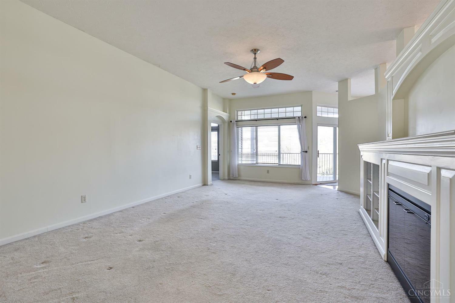 Property Photo:  1604 Lakeshore Drive  OH 45050 