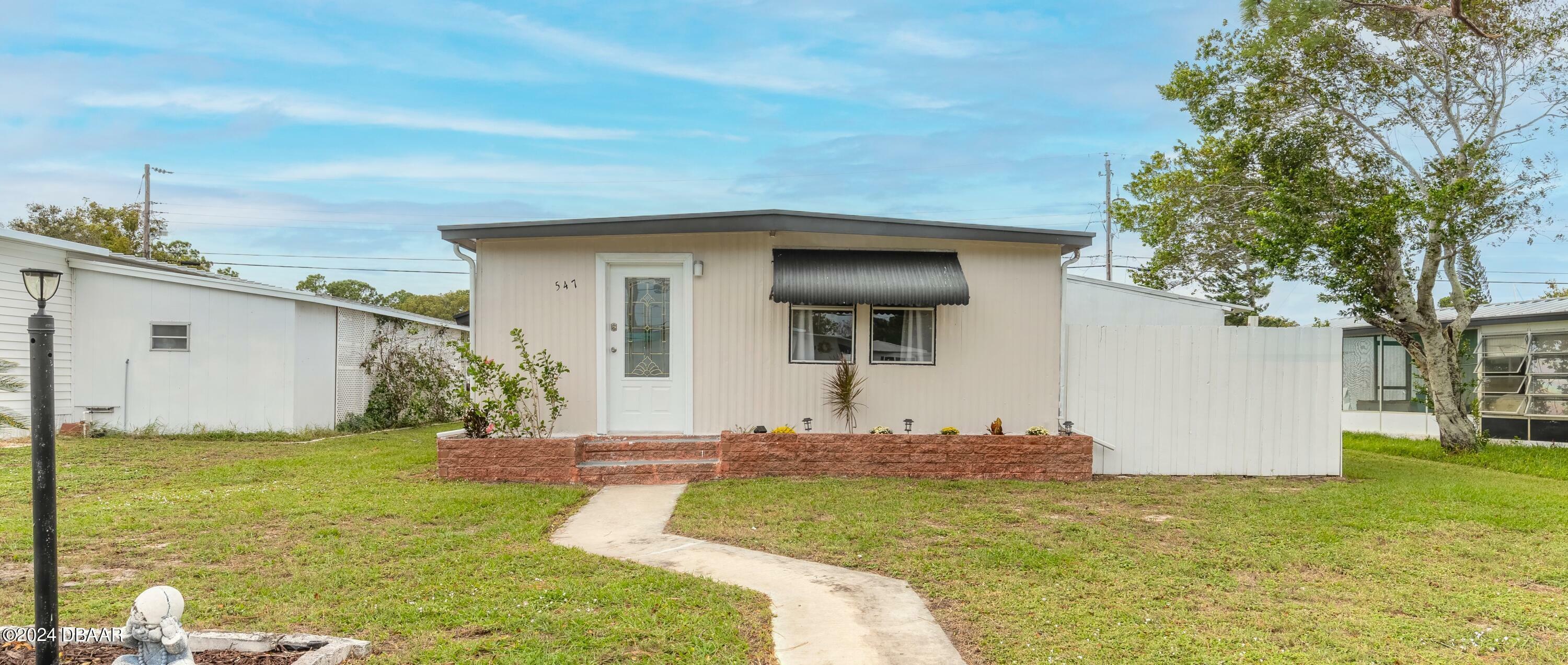 Property Photo:  5470 Taylor Avenue  FL 32127 