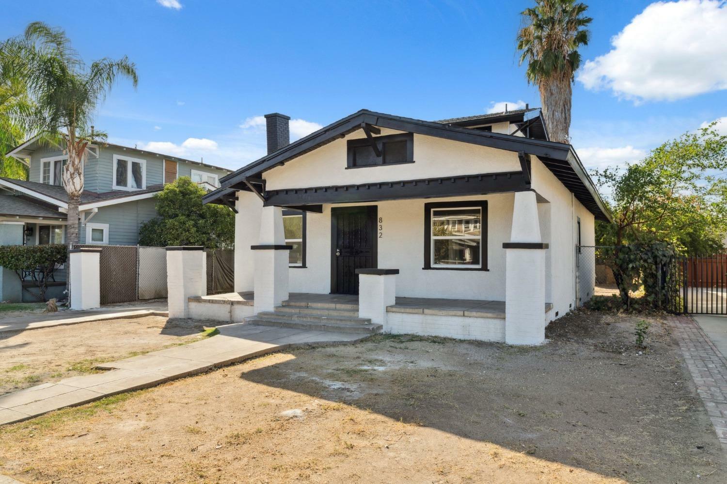 Property Photo:  832 S 4th Street  CA 93702 