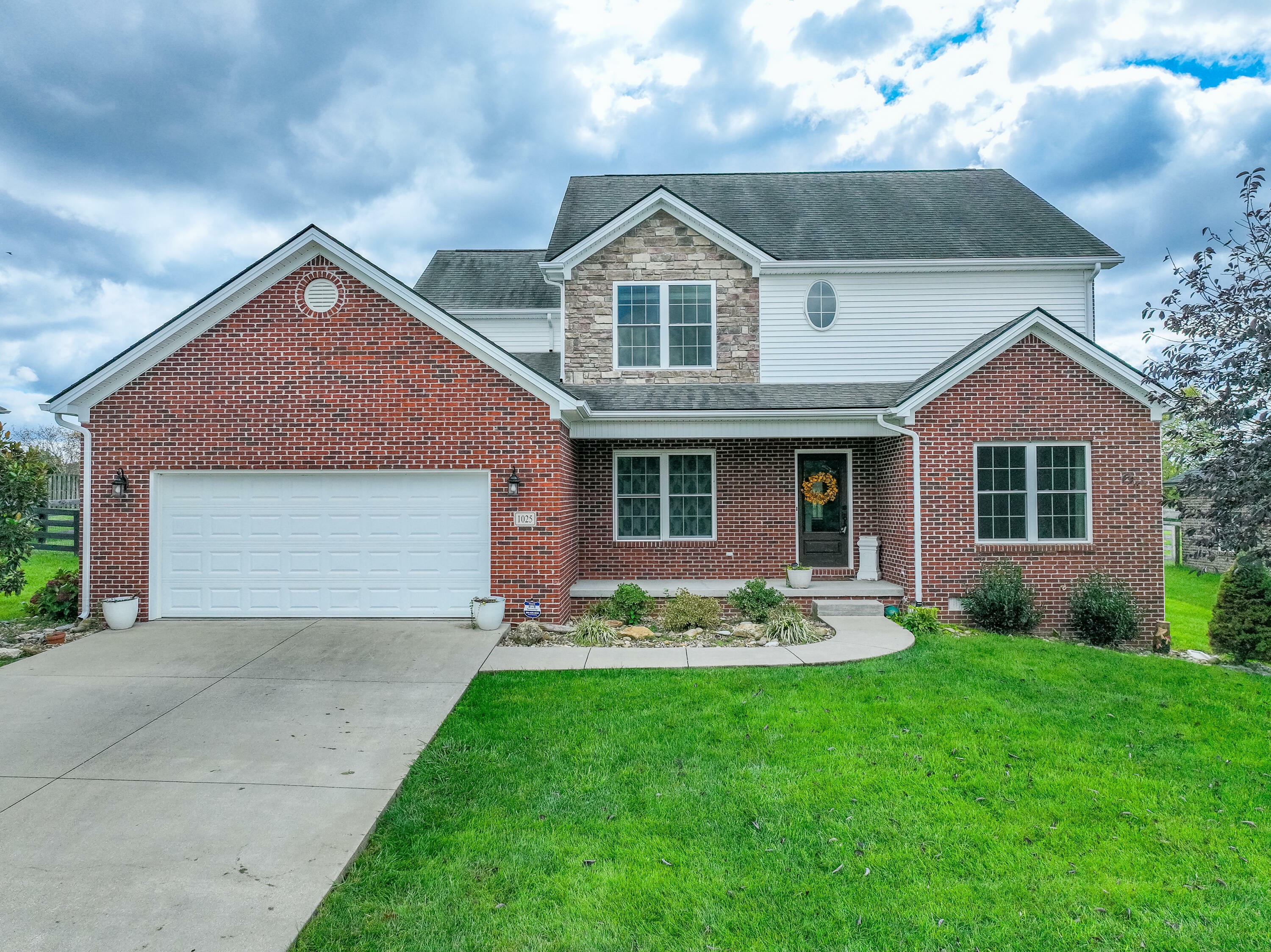 1025 Vineyard Way  Berea KY 40403 photo