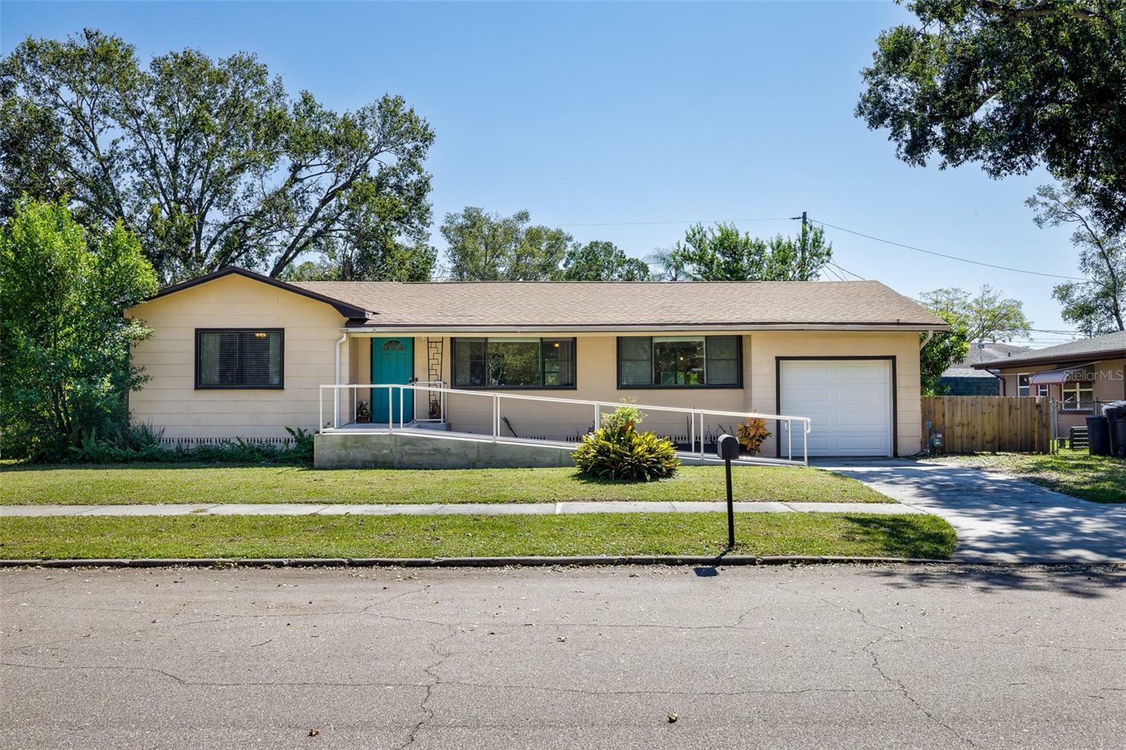 Property Photo:  1959 Harding Street  FL 33765 