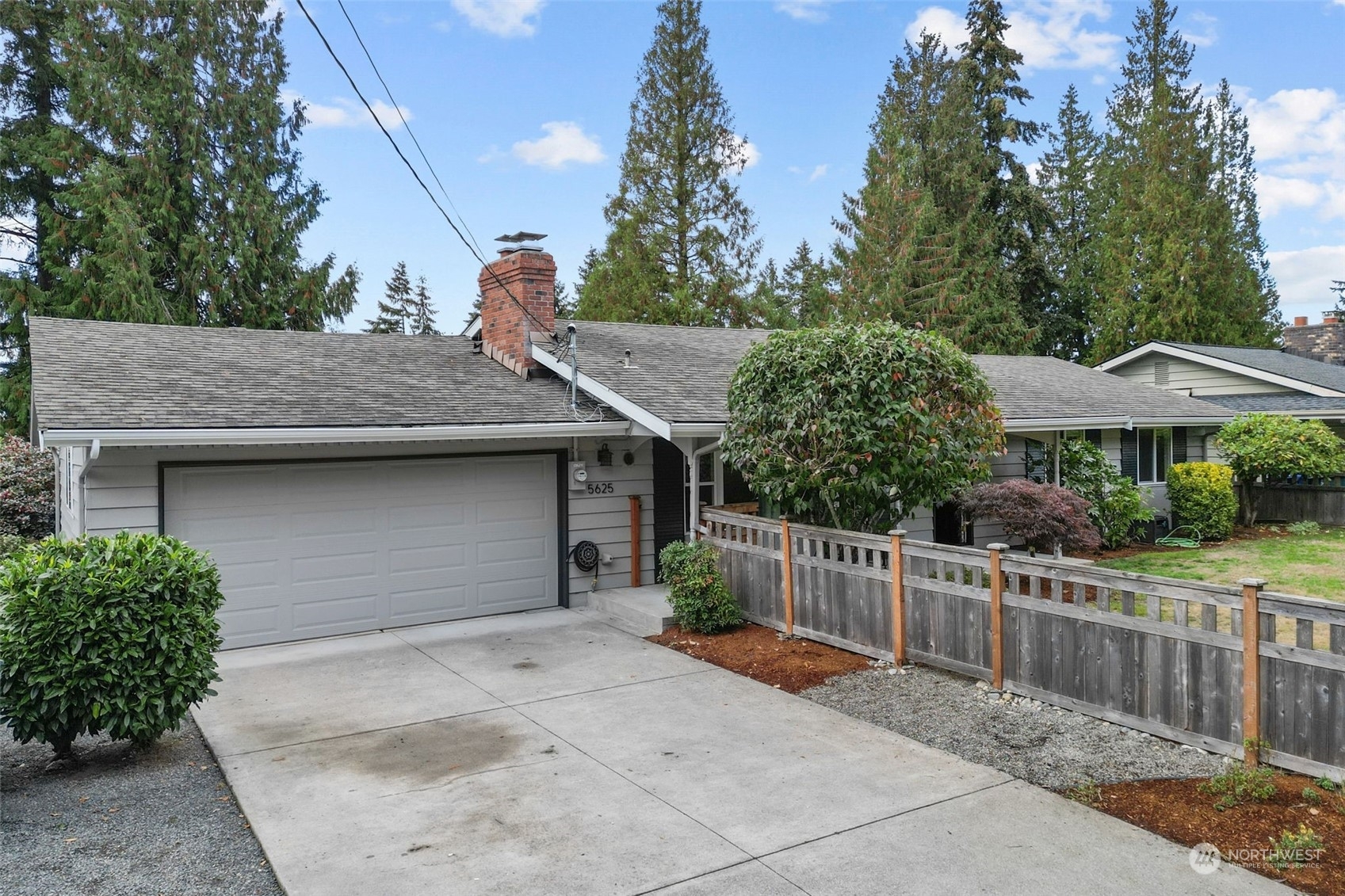 5625 126th Avenue SE  Bellevue WA 98006 photo