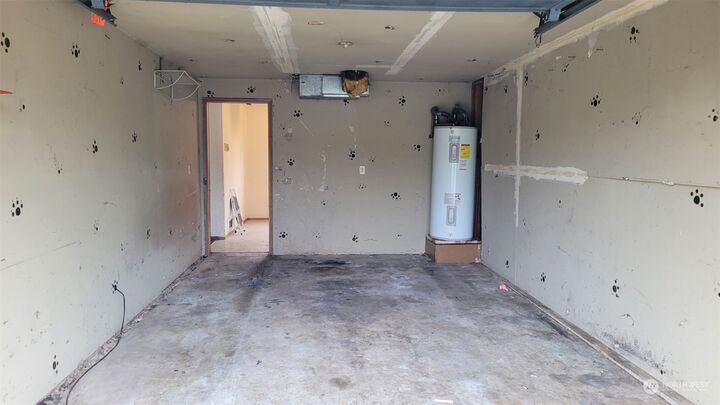 Property Photo:  8236 S D Street  WA 98408 