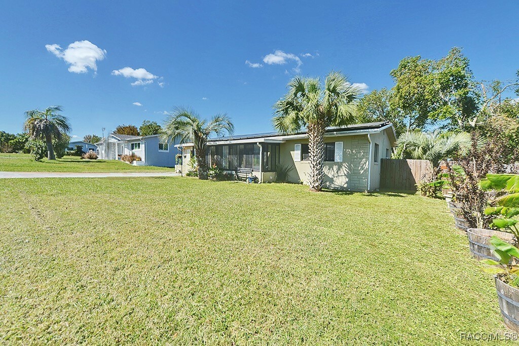 Property Photo:  74 S Harrison Street  FL 34465 