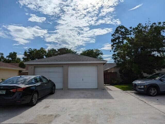 Property Photo: 1157 Hyacinth Place B FL 33414