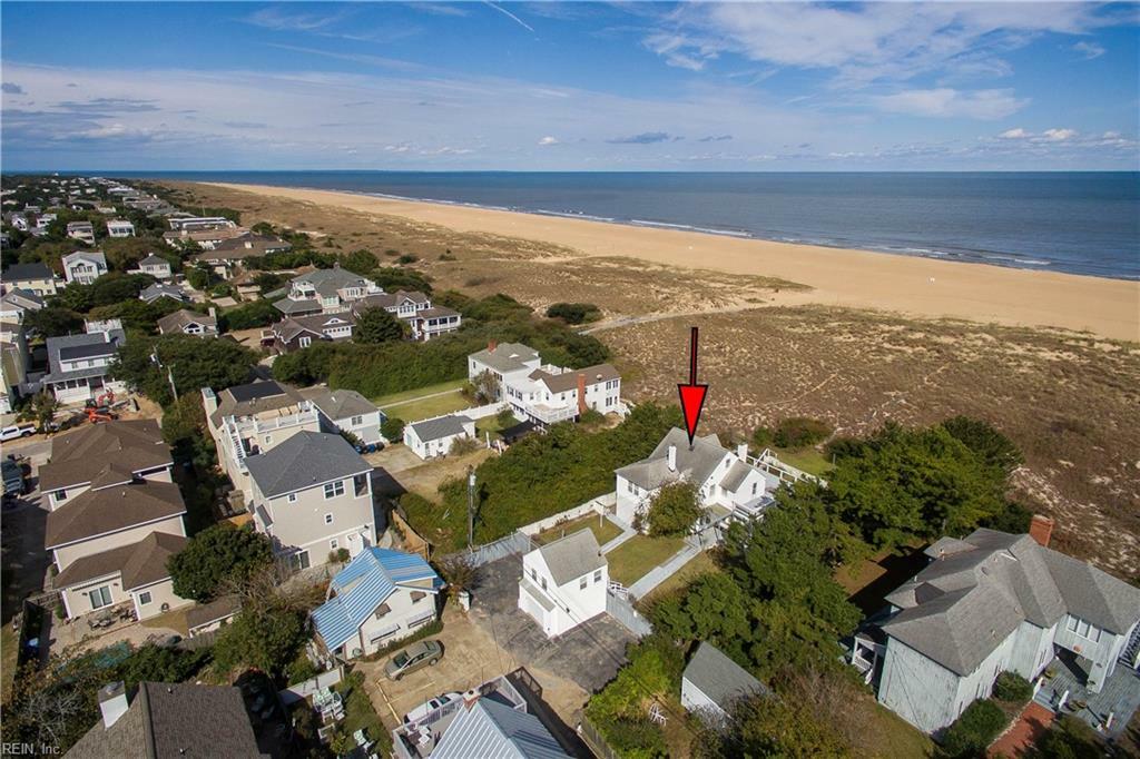 Property Photo:  6904 Ocean Front Avenue  VA 23451 