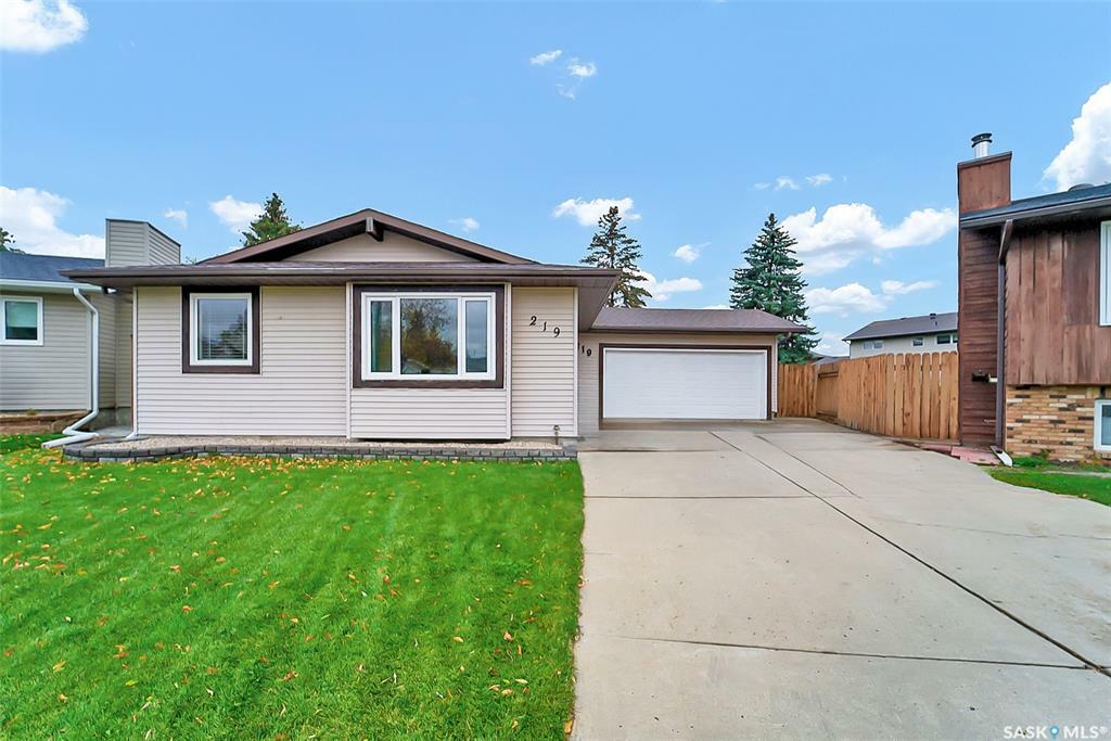 219 Wollaston Place  Saskatoon SK S7J 4G4 photo