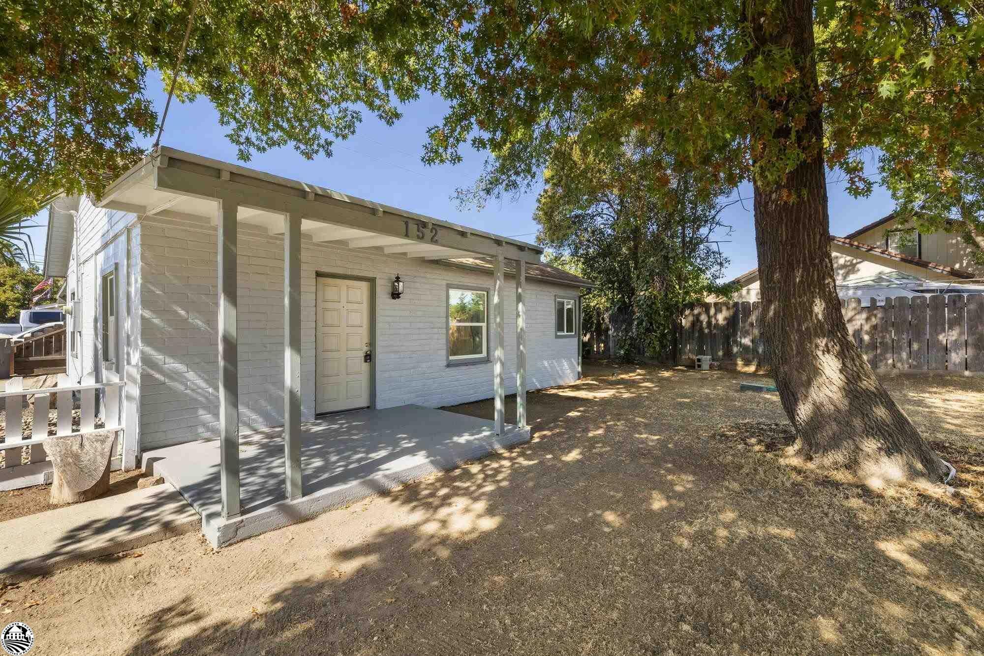 Property Photo:  152 N Bryan Ave  CA 95361 