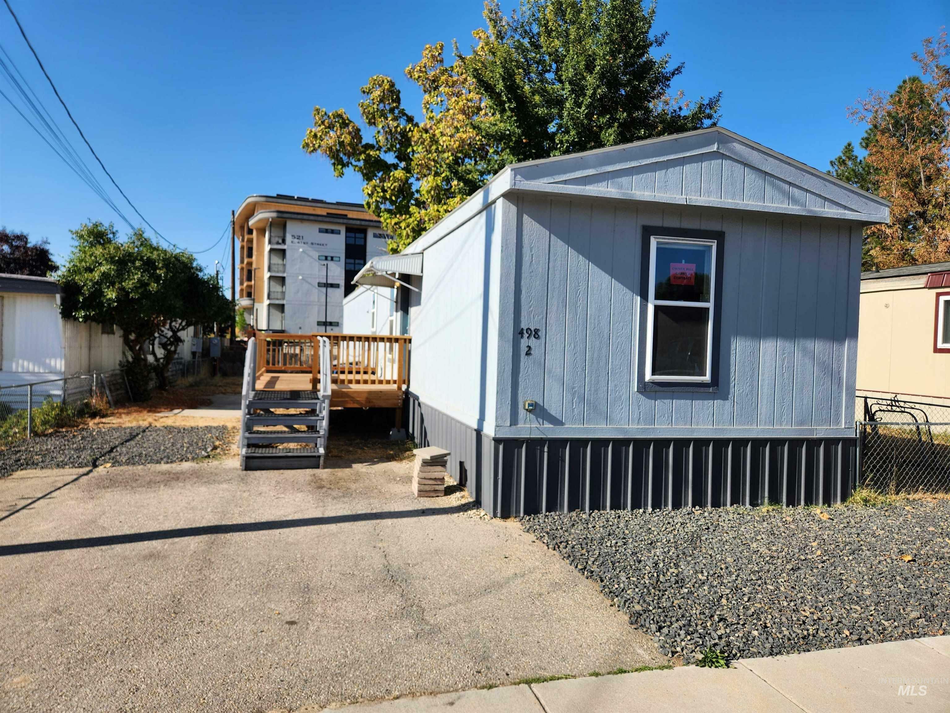 Property Photo:  498 E 40th St. 2  ID 83714 