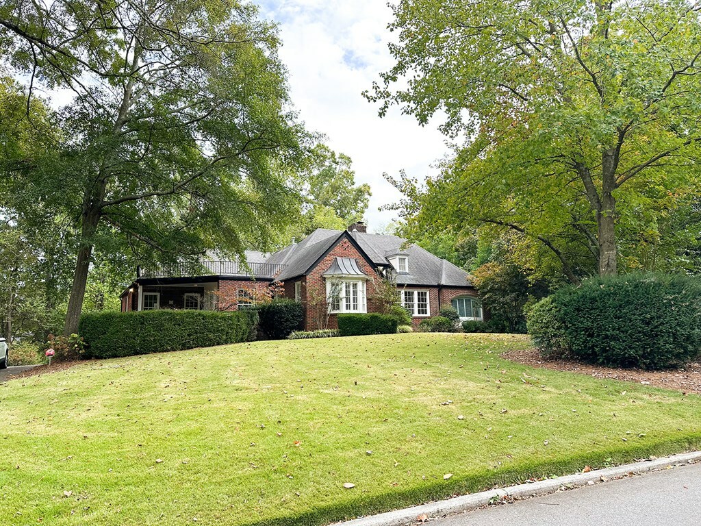 Property Photo:  601 Greenwood Drive  GA 30720 