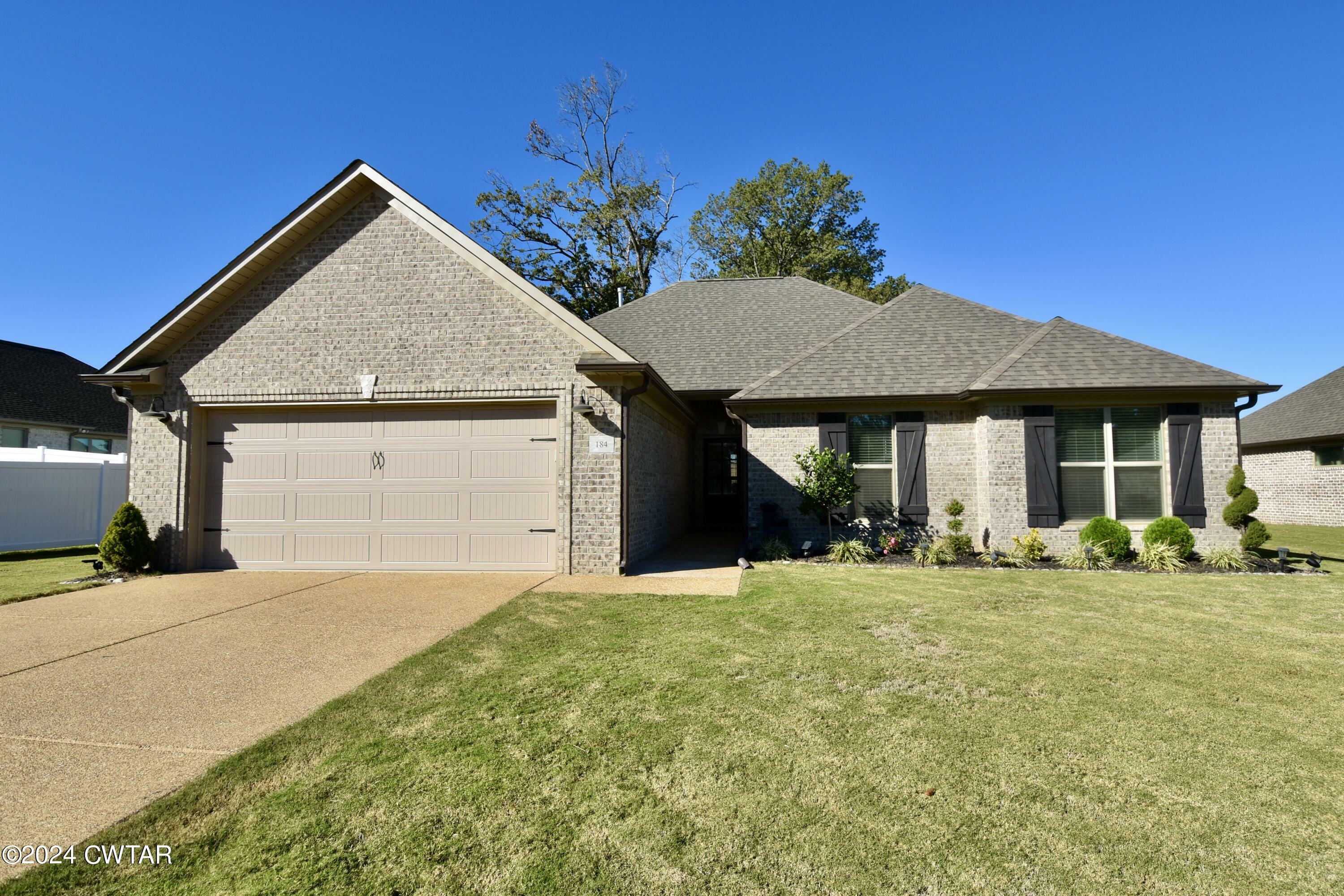 Property Photo:  184 Gatewick Drive  TN 38305 