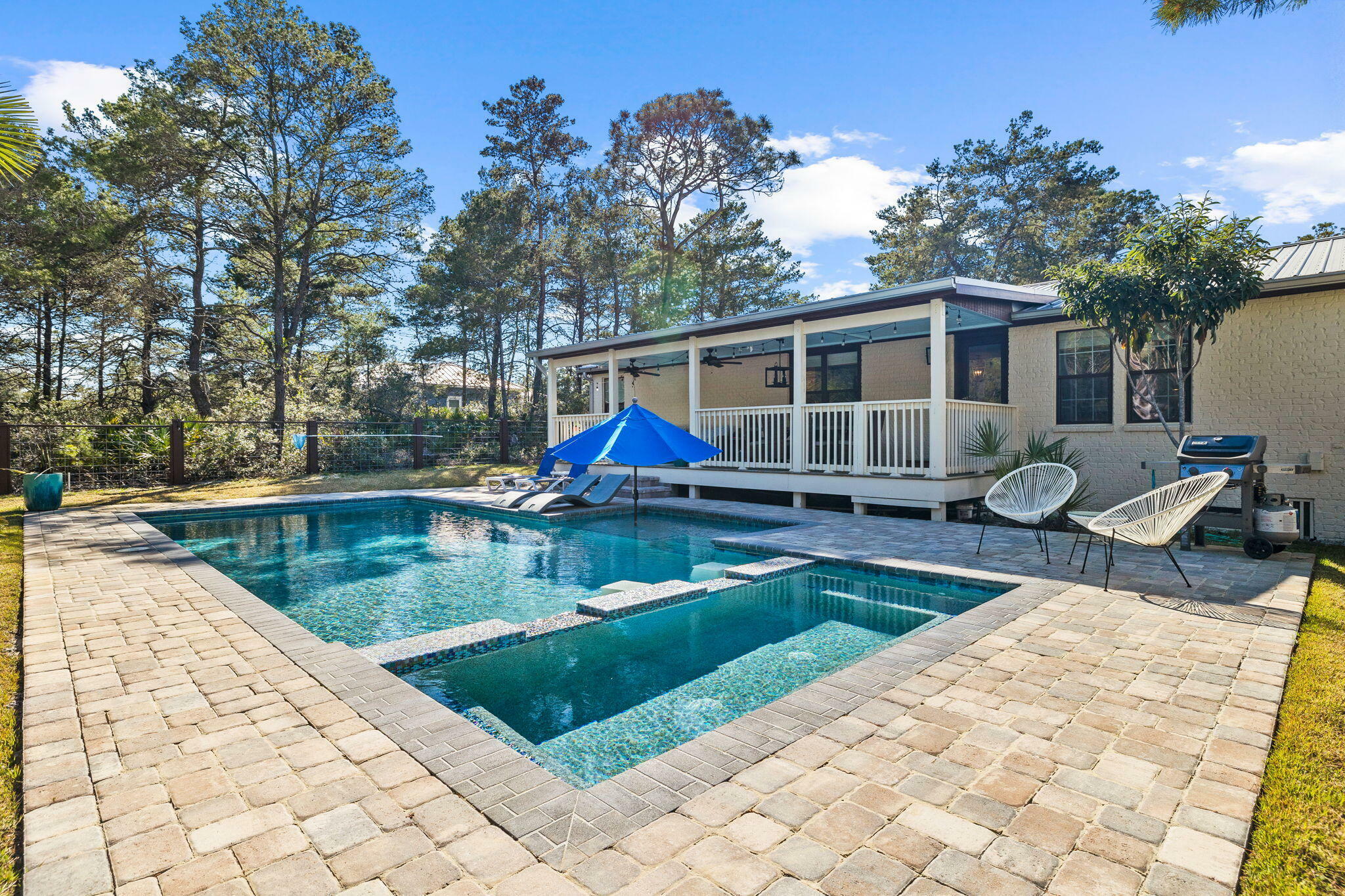 Property Photo:  184 Seacrest Drive  FL 32461 