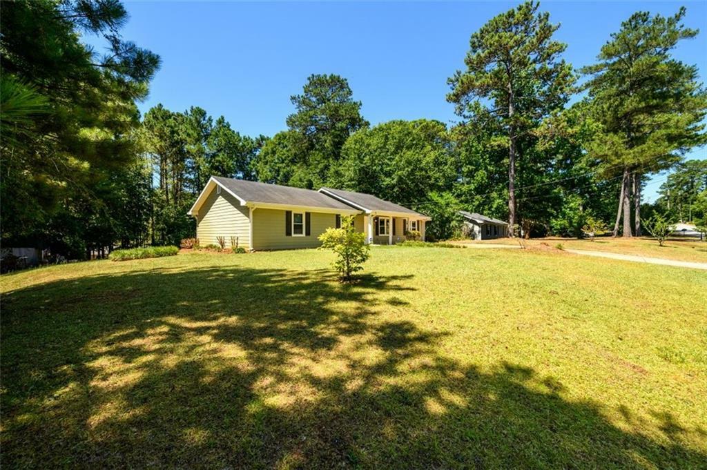 Property Photo:  780 Navajo Trail  GA 30016 