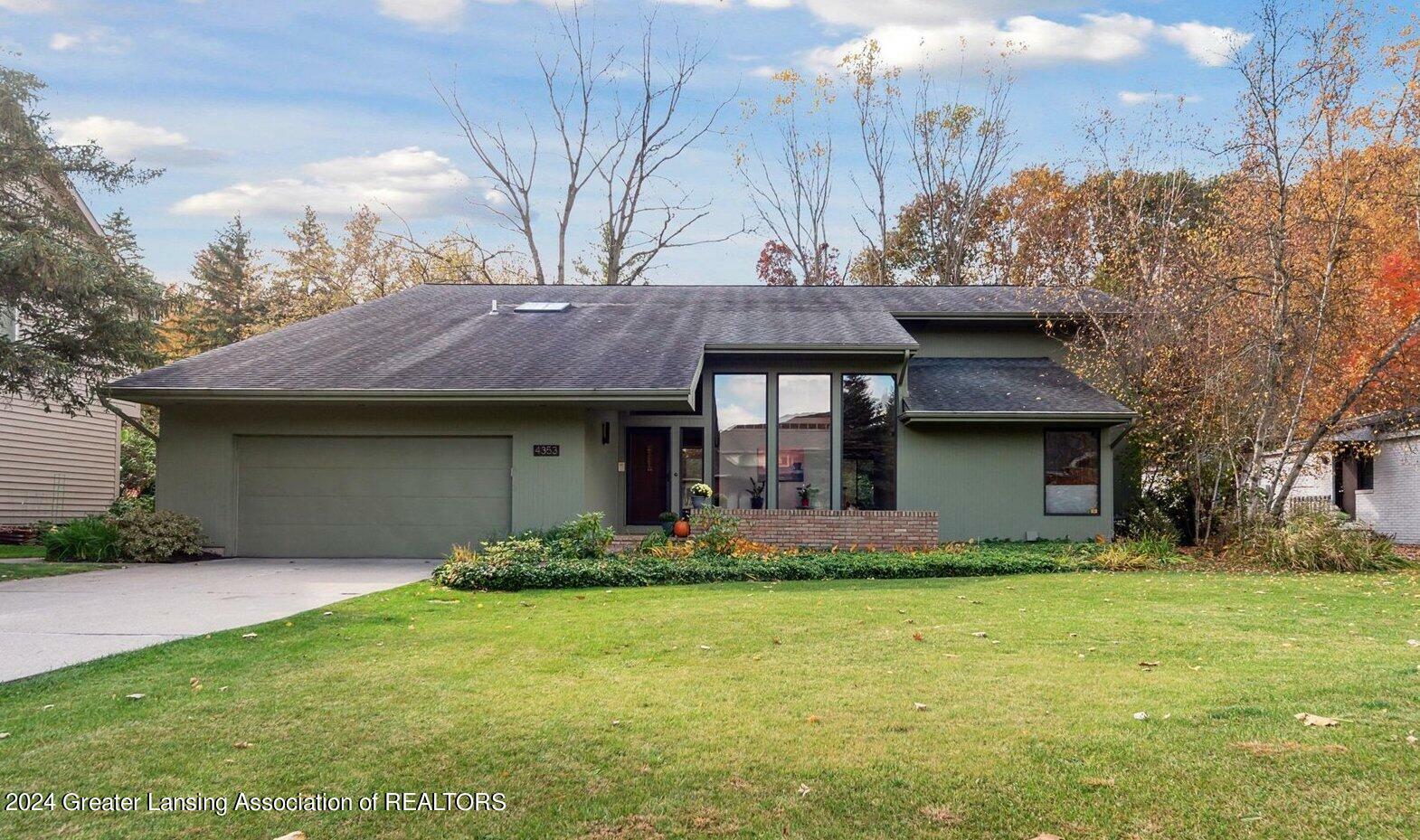 4353 Heartwood Road  Okemos MI 48864 photo