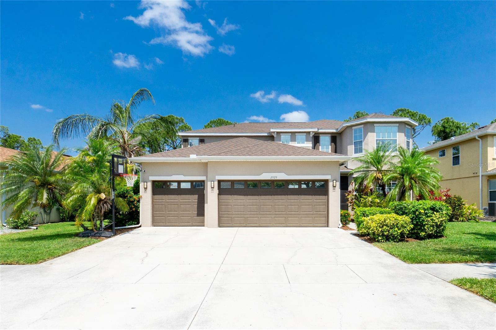 Property Photo:  2525 Hobblebrush Drive  FL 34289 