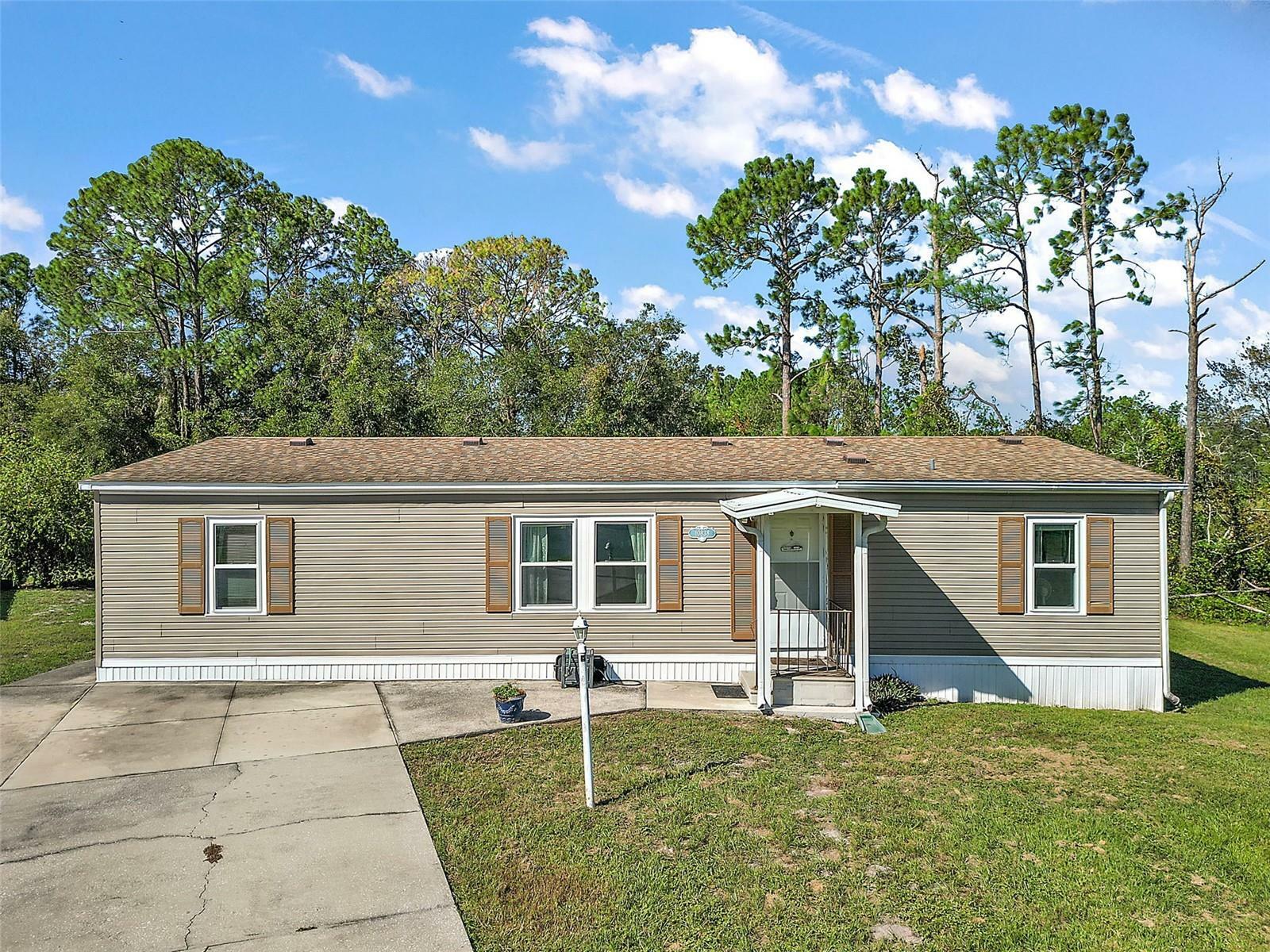 Property Photo:  10838 Isaacs Court  FL 34788 