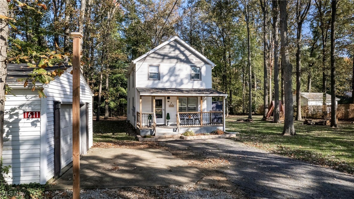 Property Photo:  1611 Johnson Plank Road  OH 44410 