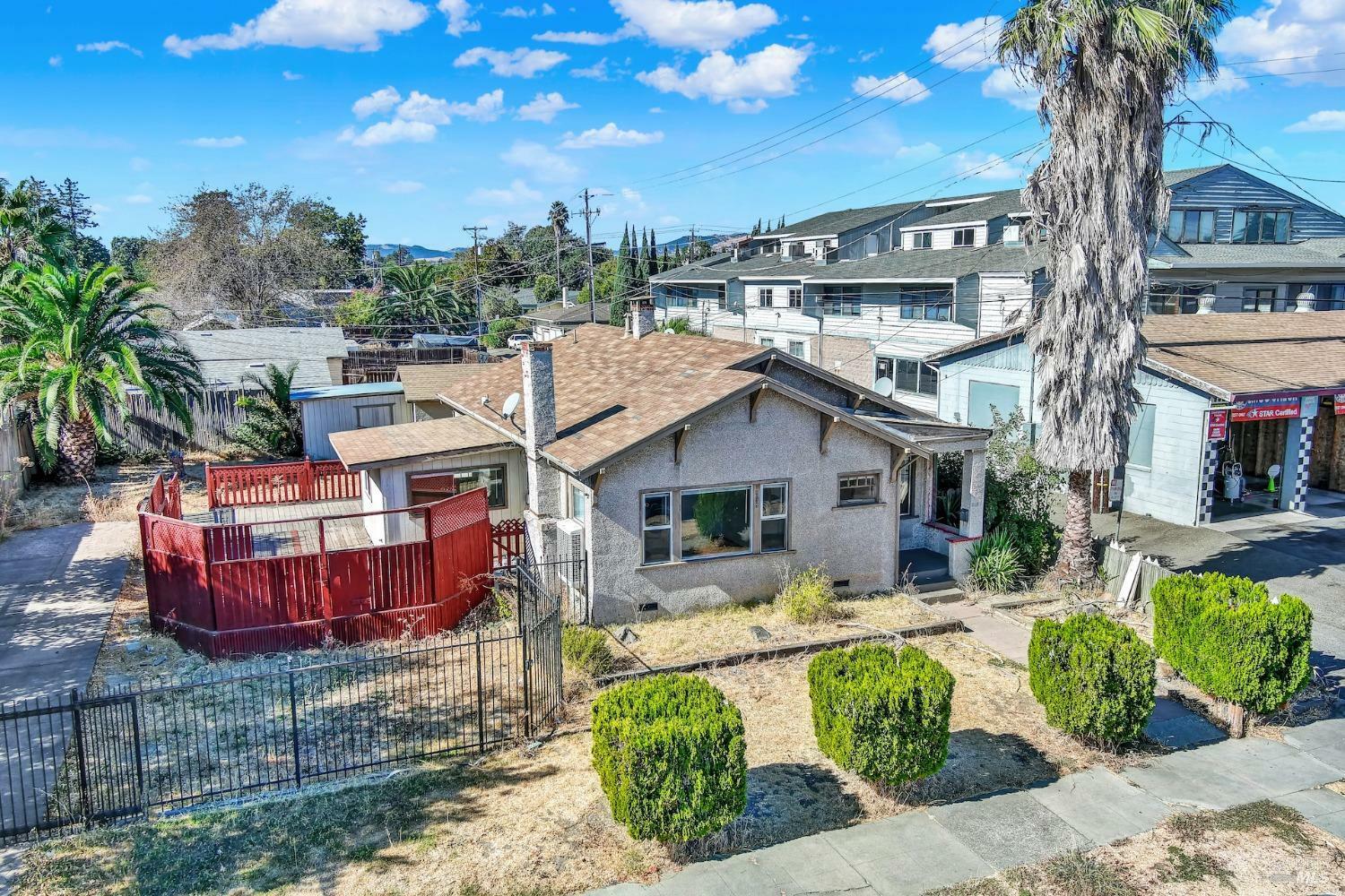 Property Photo:  519 Taylor Street  CA 94533 