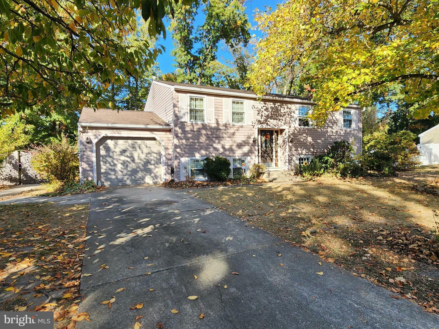 Property Photo:  92 Lincoln Drive  NJ 08021 