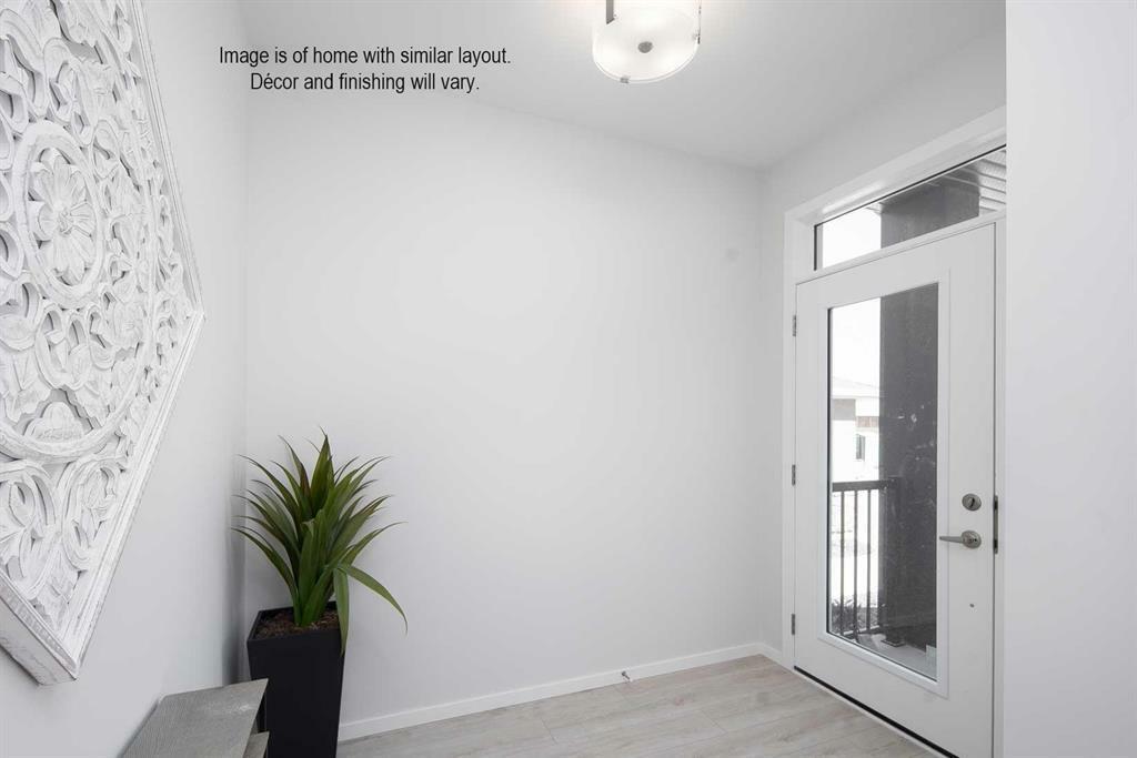 Property Photo:  39 Parkrose Place  MB R5A 0B4 