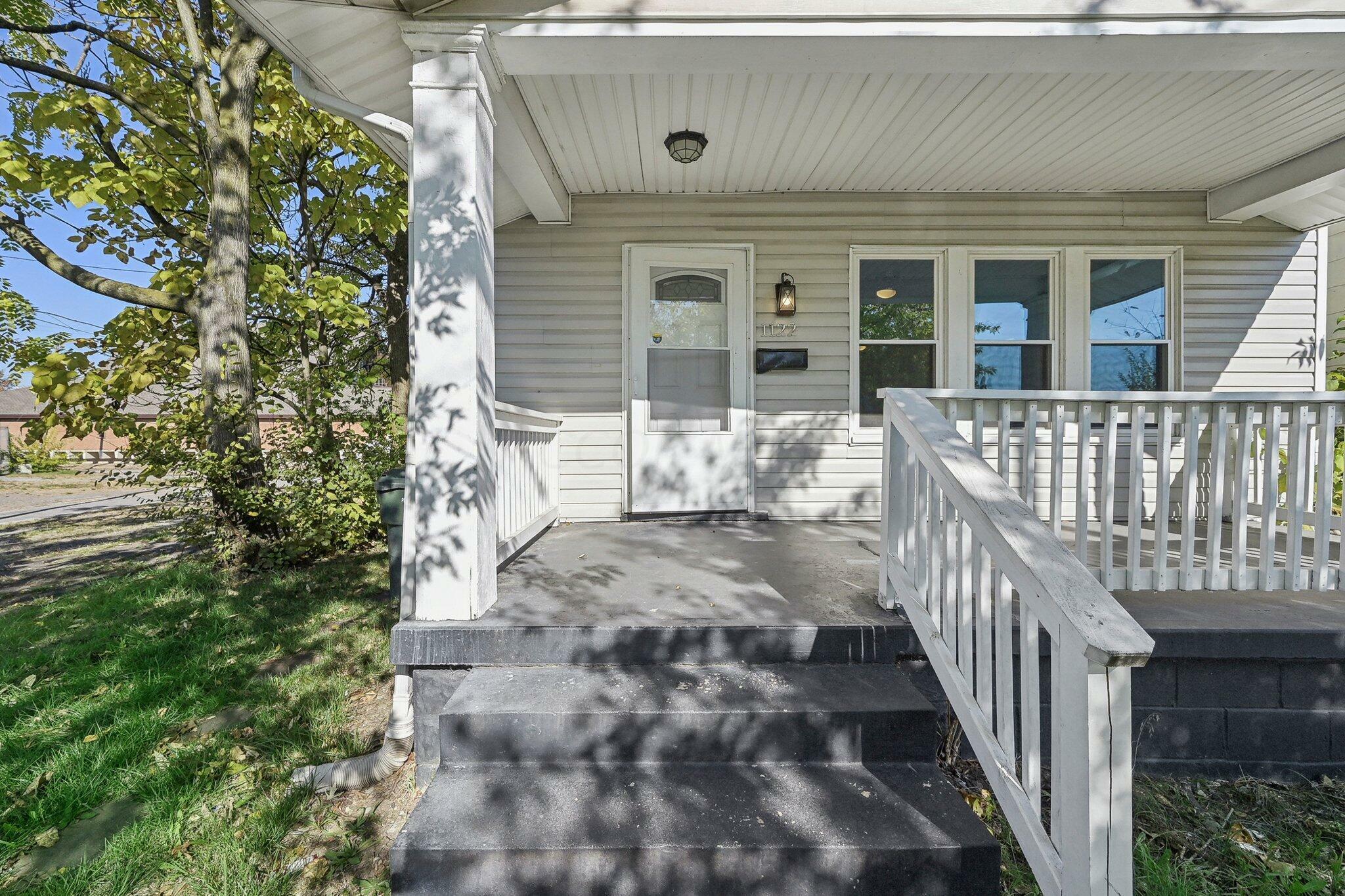 Property Photo:  1122 Hildreth Avenue  OH 43203 