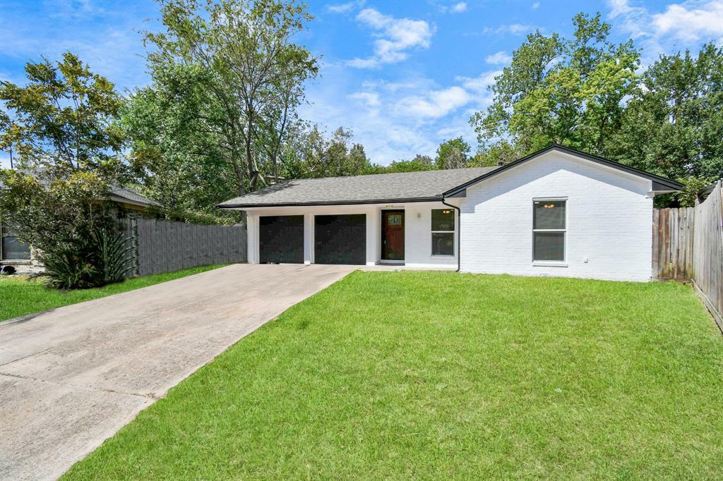 Property Photo:  9119 Rutherford Lane  TX 77088 