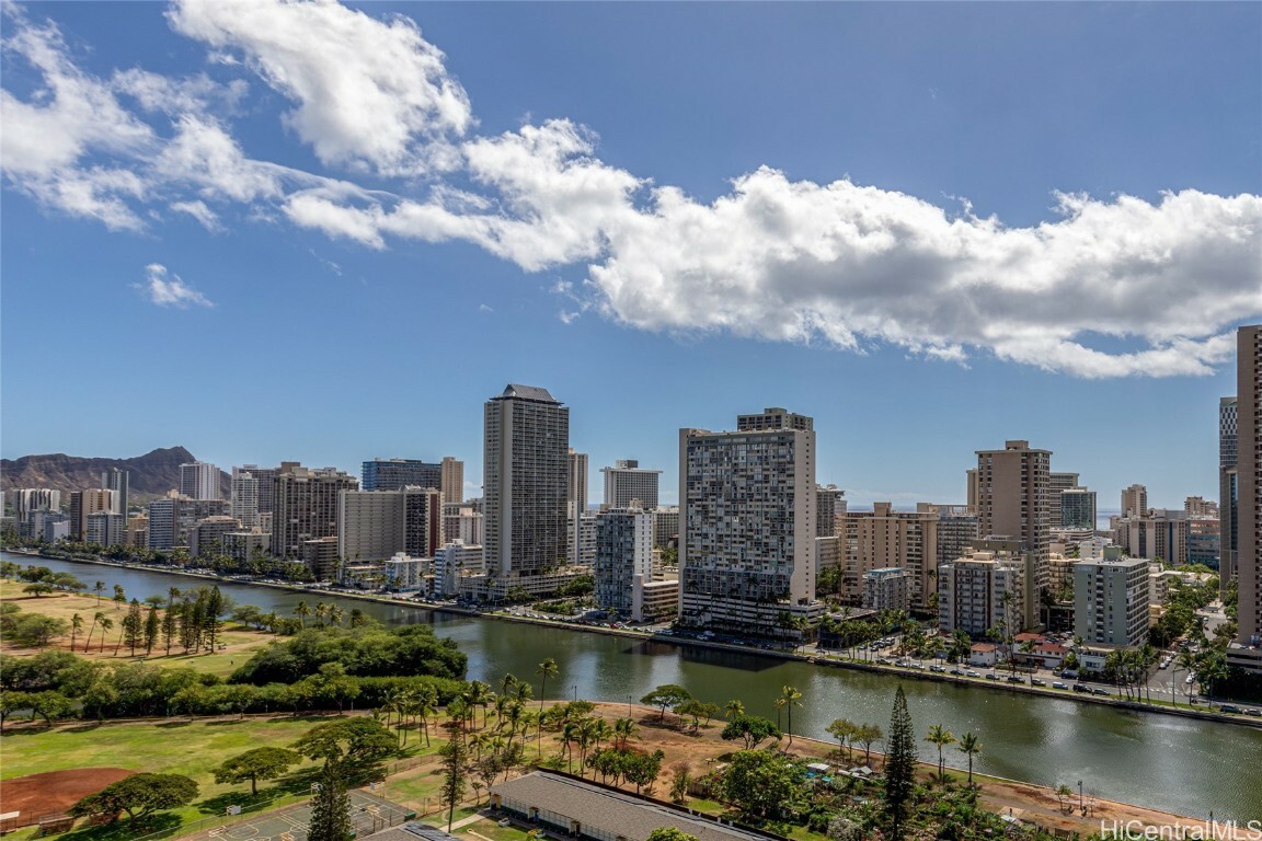Property Photo: 2444 Hihiwai Street 2106 HI 96826