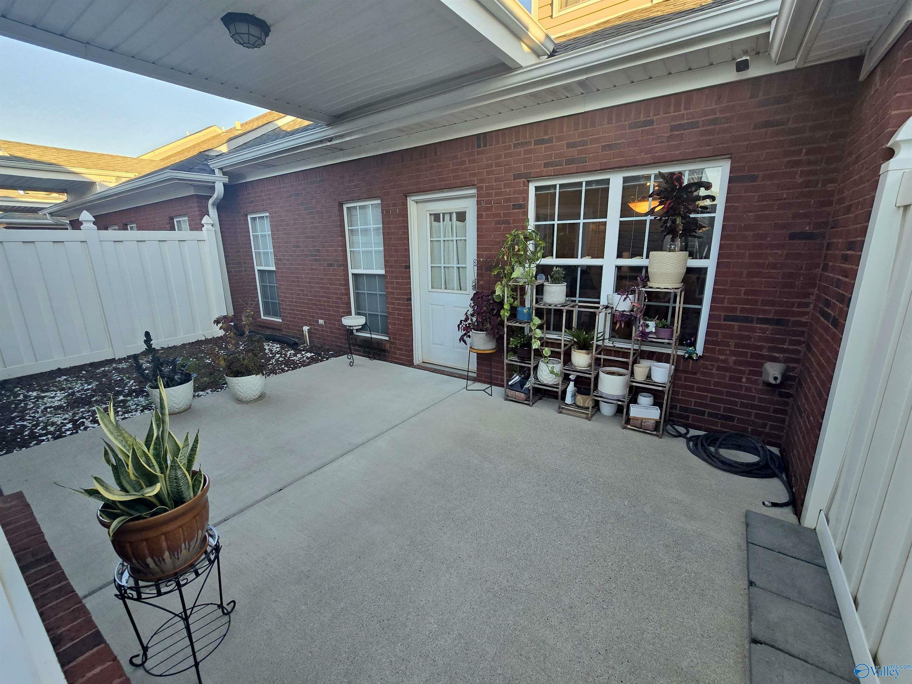 Property Photo:  217 Cork Alley  AL 35758 