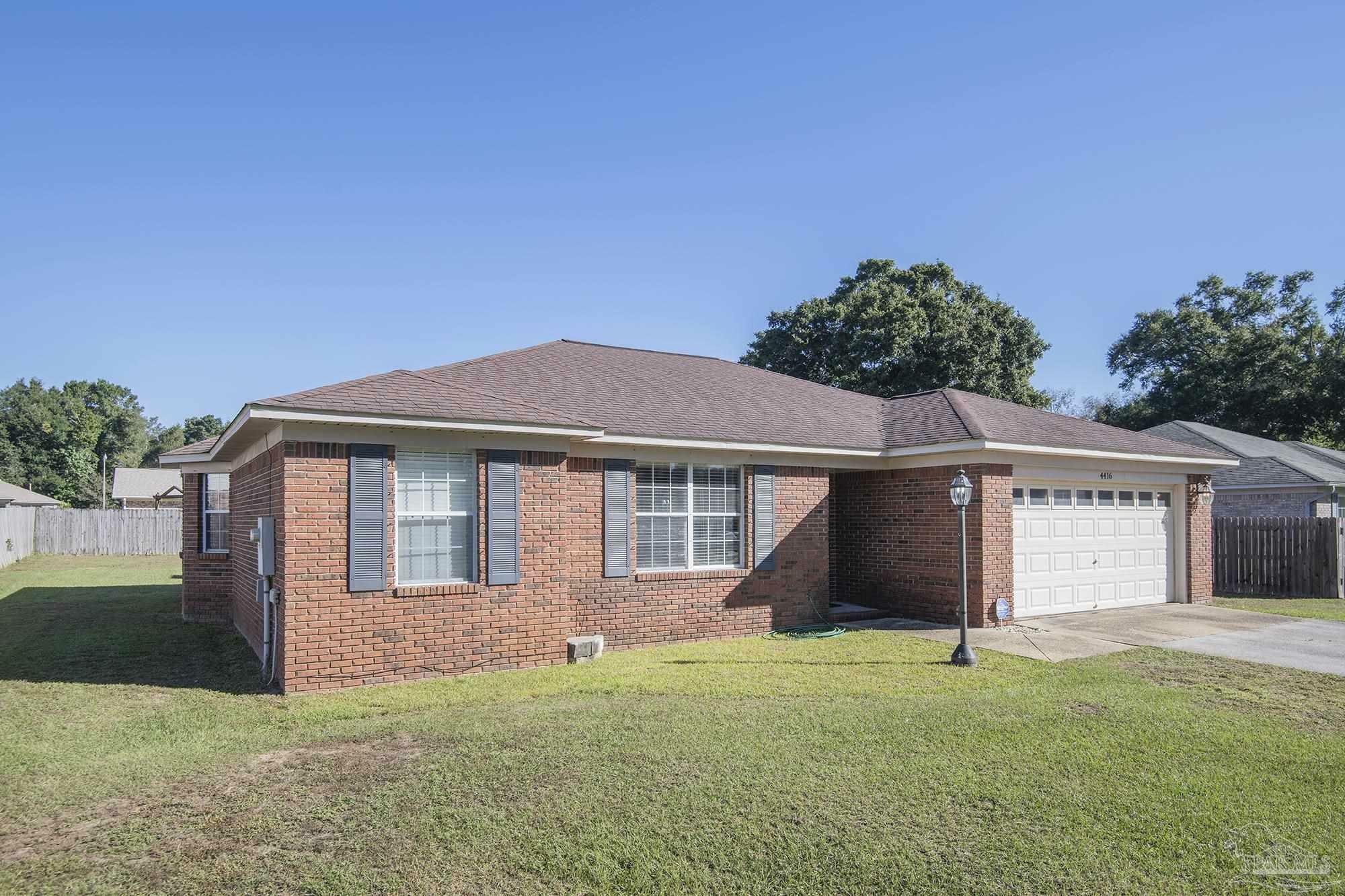 Property Photo:  4416 Bellwood Cir  FL 32571 