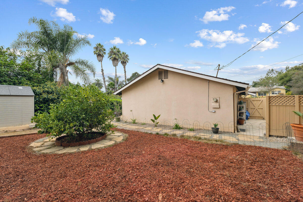 Property Photo:  24 Pine Drive  CA 93105 