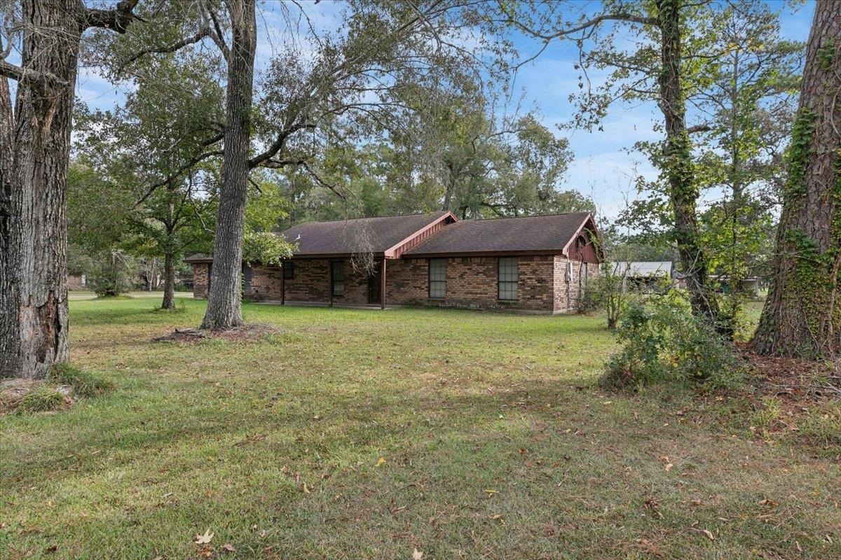 Property Photo:  6550 Johnson Dr  TX 77632 