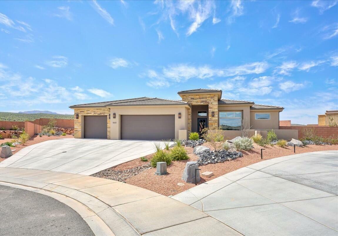 Property Photo:  553 W Palo Verde Way  UT 84738 