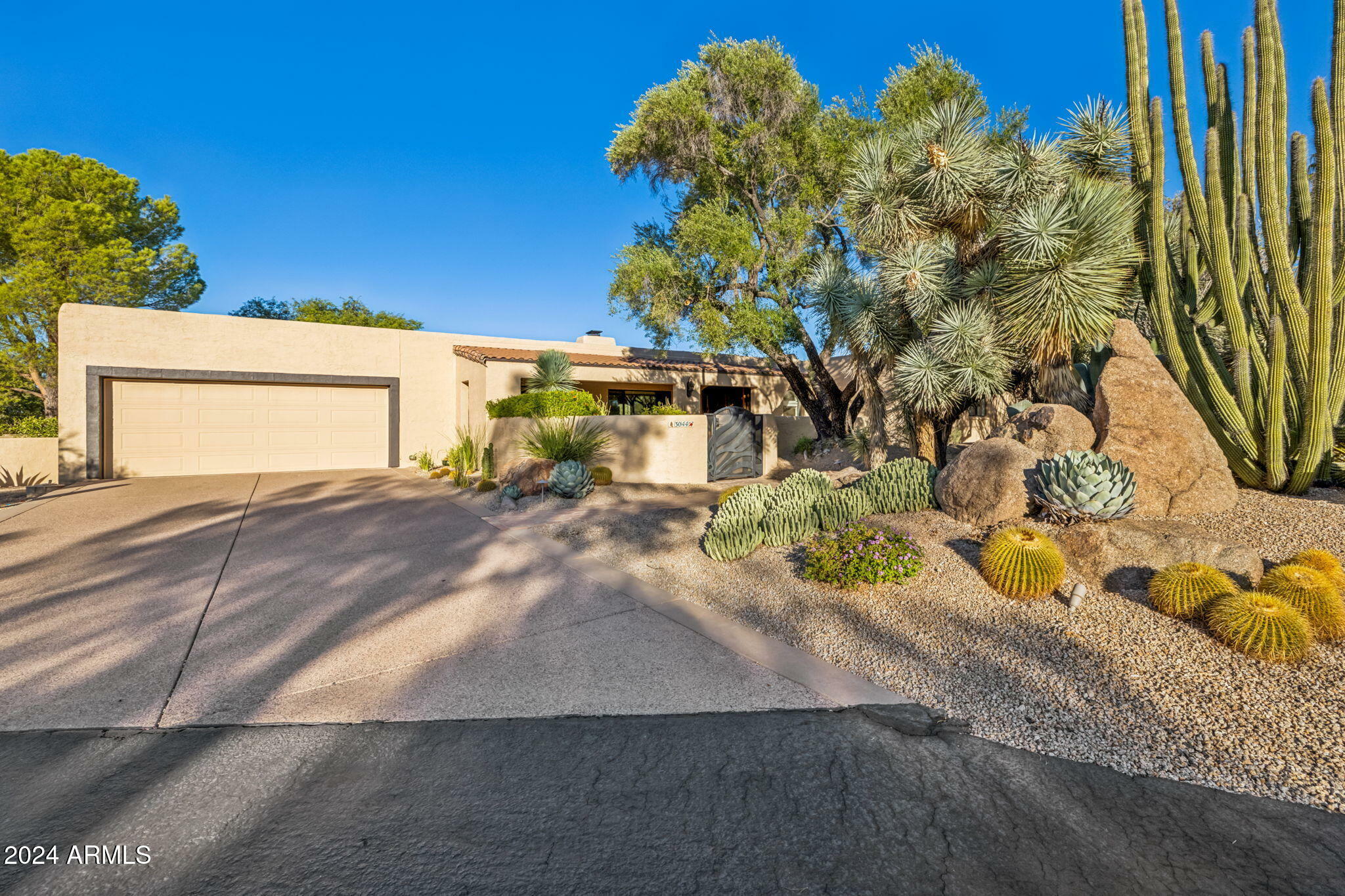 3044 Ironwood Road  Carefree AZ 85377 photo