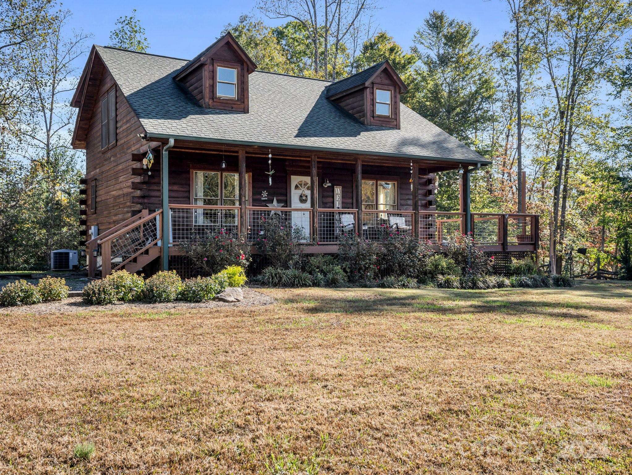 Property Photo:  1142 Clearwater Parkway  NC 28139 