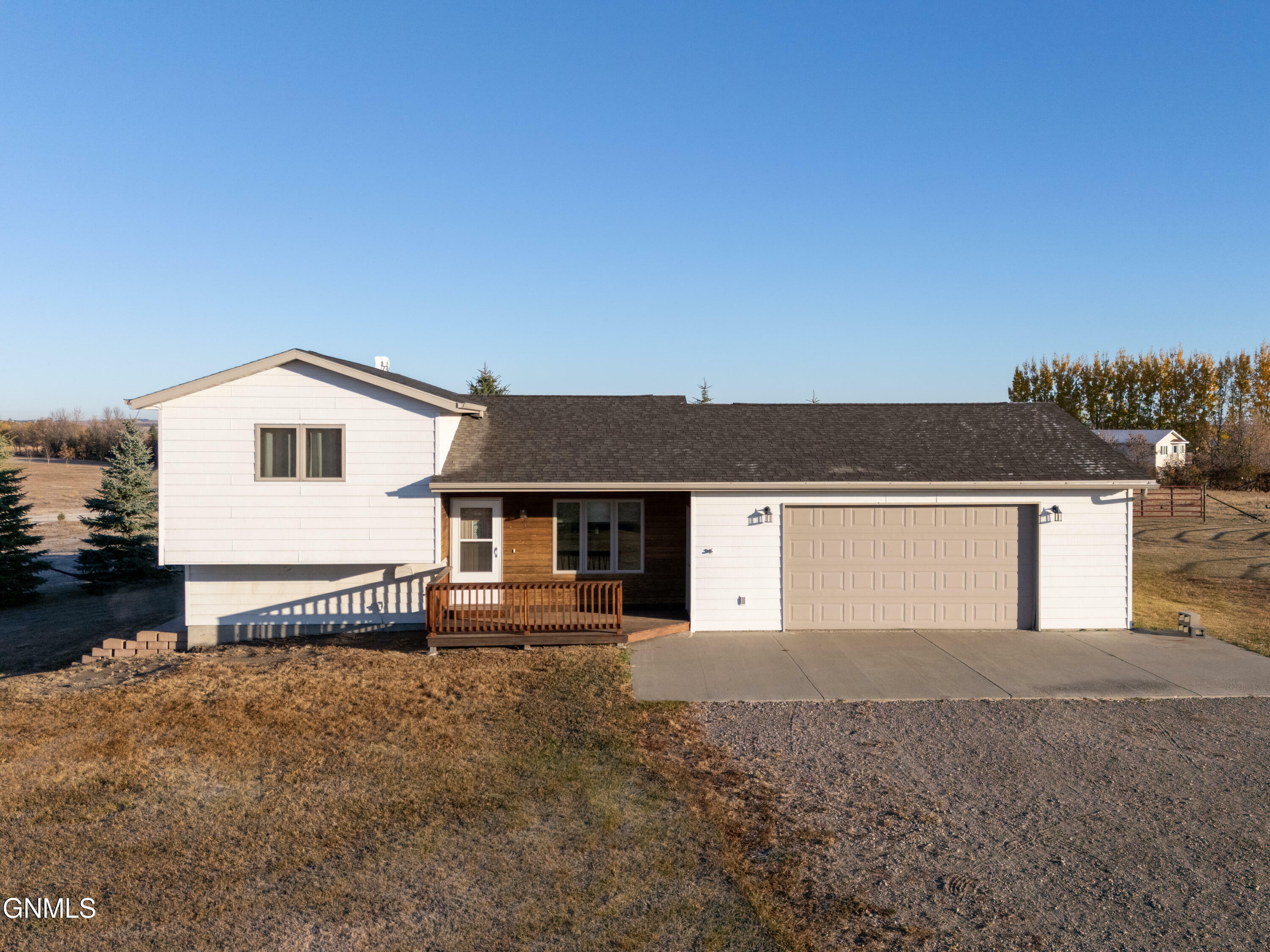 Property Photo:  7700 22nd Avenue SE  ND 58504 