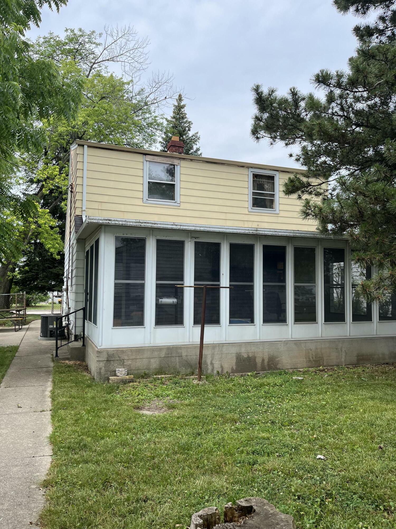 Property Photo:  3858 S 38th St  WI 53221 