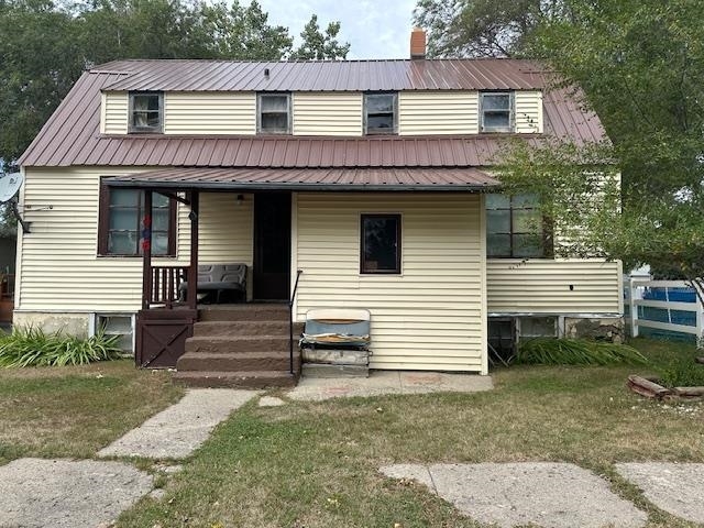 406 McKinley Ave  Underwood ND 58576 photo