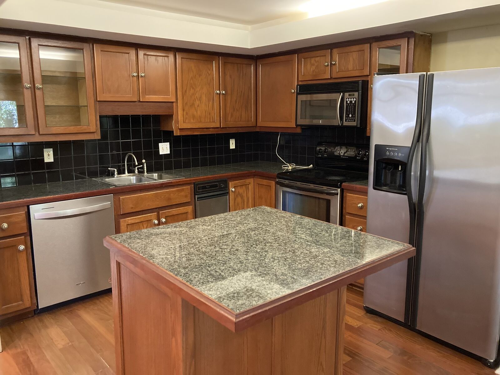 Property Photo:  110 Holly Frst  TN 37221 