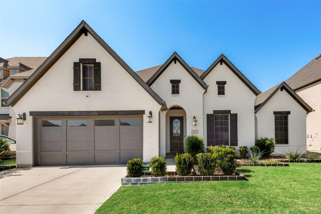 Property Photo:  324 Torch Lily Lane  TX 75098 