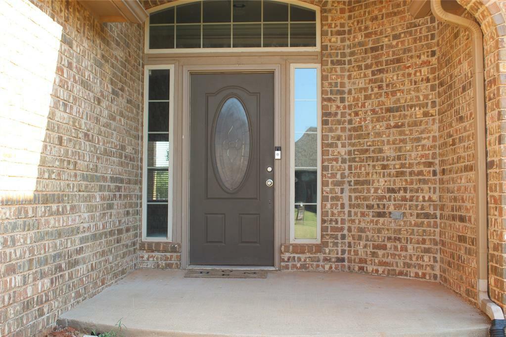 Property Photo:  19220 Garden Creek Lane  OK 73012 