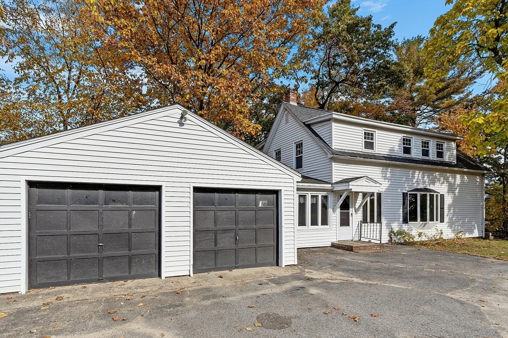 Property Photo:  18 Middlesex Rd  MA 01879 