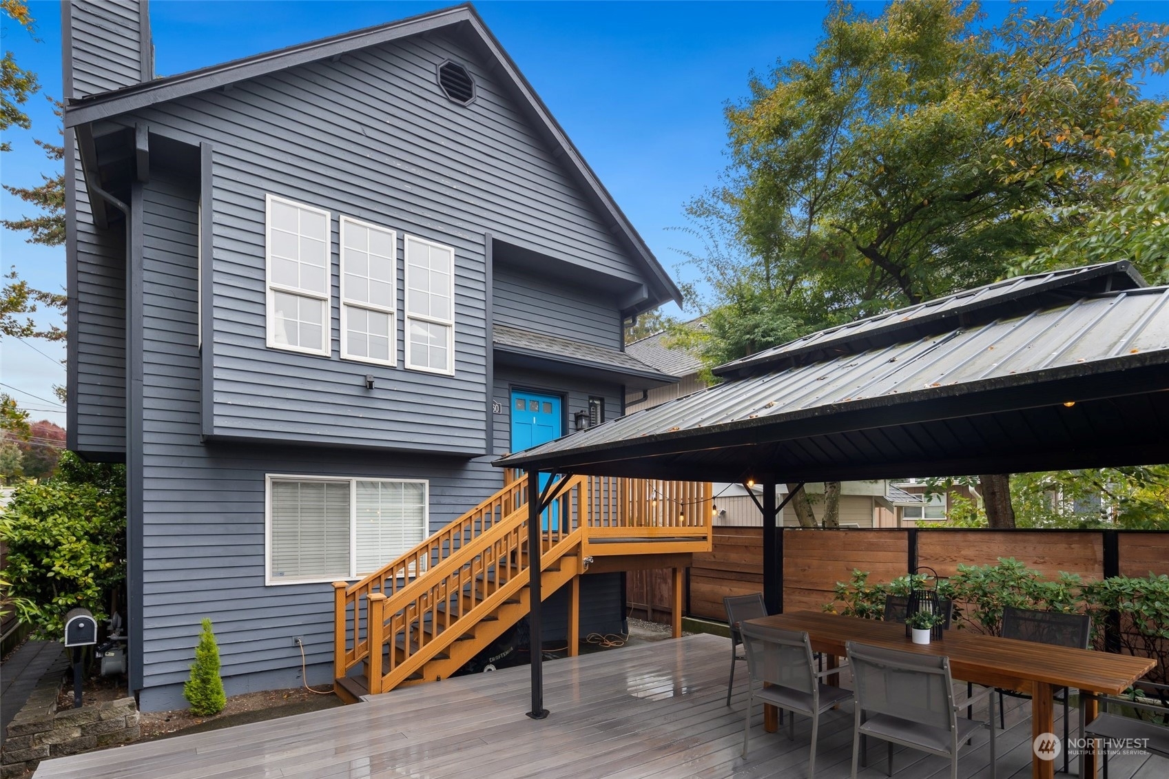 Property Photo:  9060 Burke Avenue N  WA 98103 