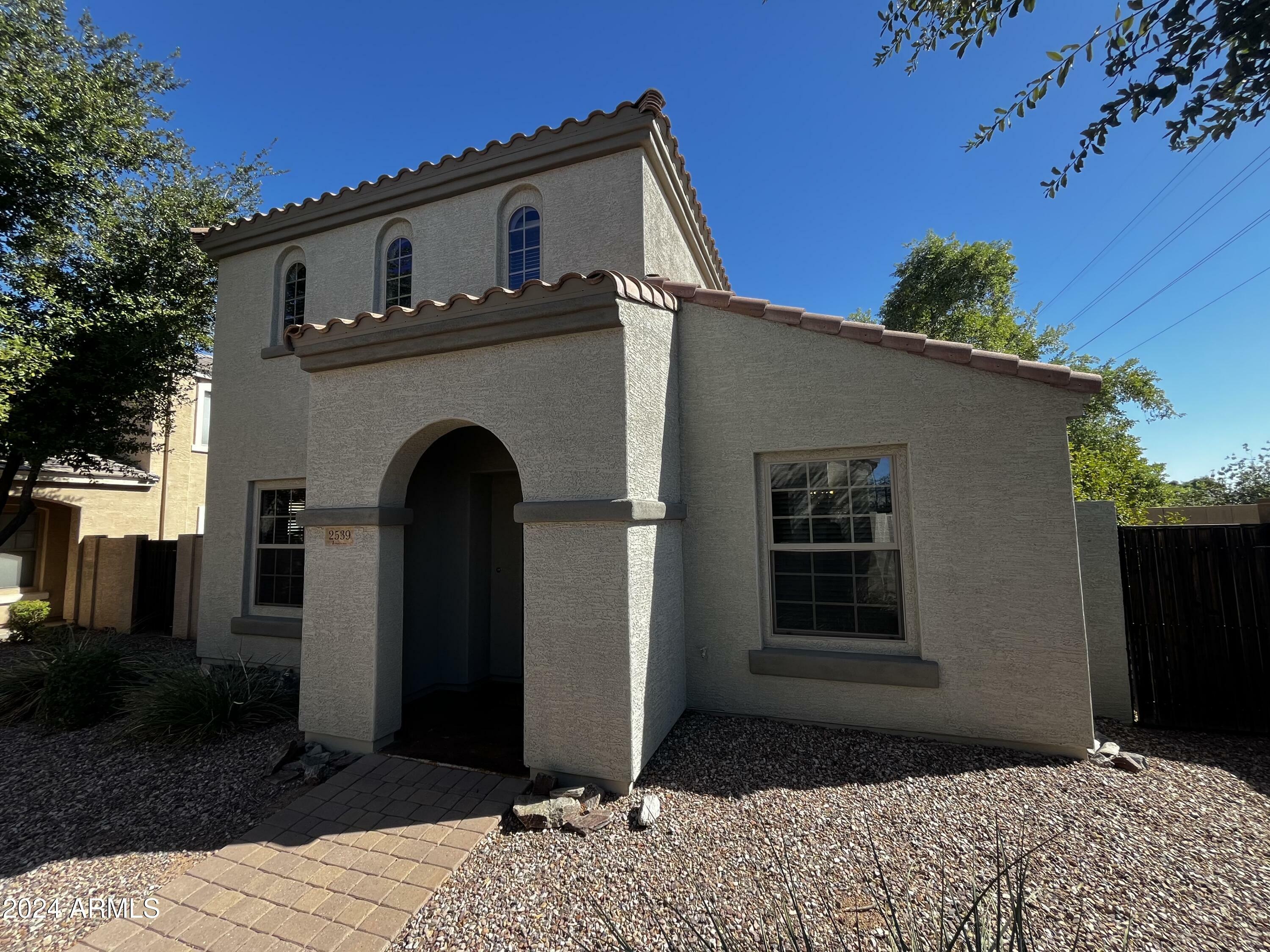 Property Photo:  2539 E Bart Street  AZ 85295 