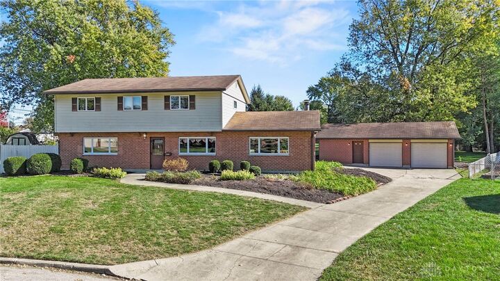 3080 Glenmere Court  Kettering OH 45440 photo