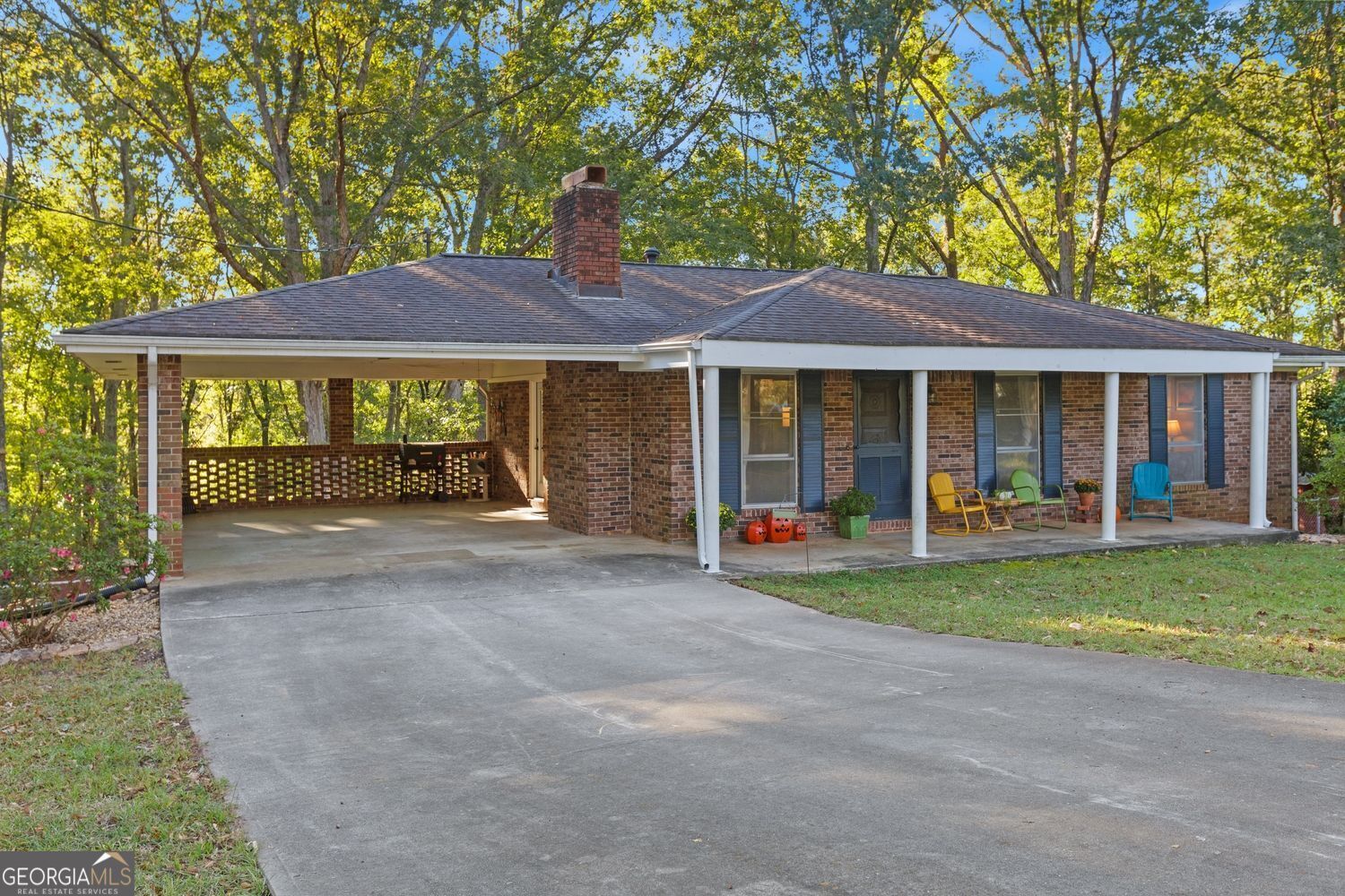 Property Photo:  447 Channing Cope Road  GA 30016 